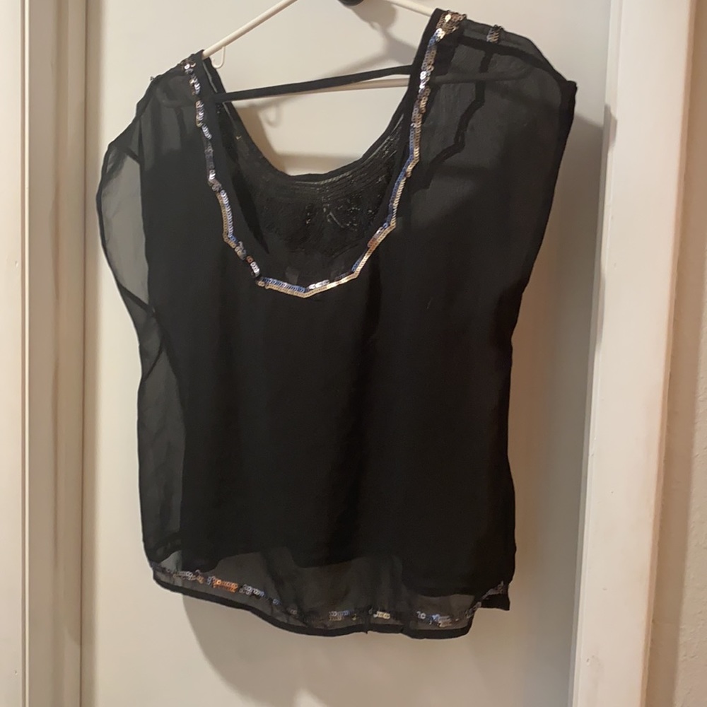 Decree Medium - Picture 4 of 4